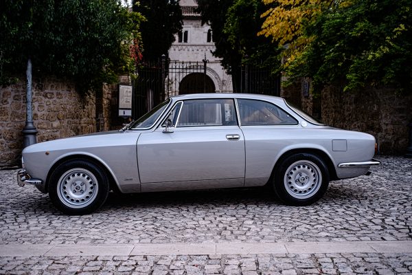 Alfa Romeo GTV 1750 1971 - immagine 4