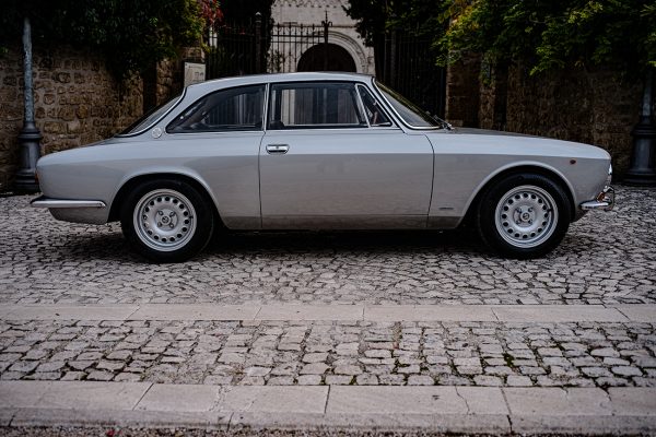 Alfa Romeo GTV 1750 1971 - immagine 5