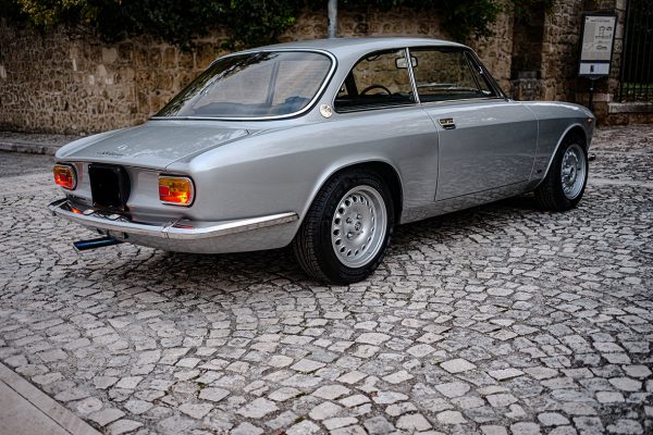 Alfa Romeo GTV 1750 1971 - immagine 8
