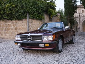 Mercedes 560 SL Burgundy/Burgundy